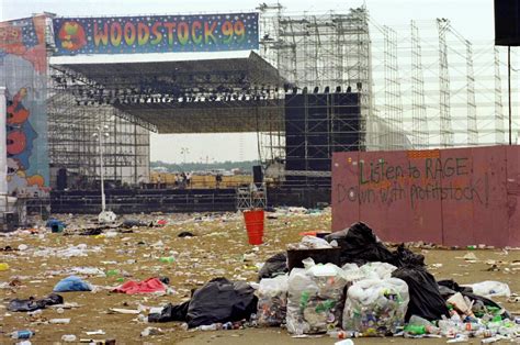 Everything You Need to Know About ‘Trainwreck: Woodstock ’99’ - Netflix ...