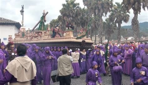 La Ciudad Colonial Contempla El Recorrido De Procesiones Esta