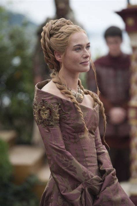 Cersei Lannister Season 2 Game Of Thrones Costumes Cersei Lannister