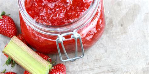 Recette de confiture de rhubarbe aux fraises Édulcorant sans calories