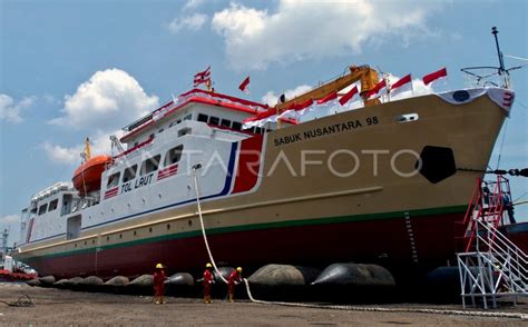 PELUNCURAN KAPAL SABUK NUSANTARA 98 ANTARA Foto