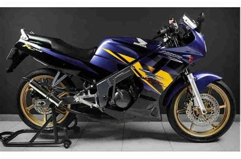 Sejarah Honda NSR 150 Tipe R RR New RR SP Goozir