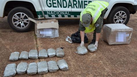 Abren encomiendas e incautan más de 24 kilos de marihuana