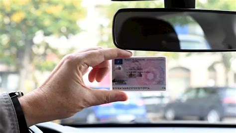 Le Permis De Conduire Dématérialisé Est Généralisé Pour Tous Les