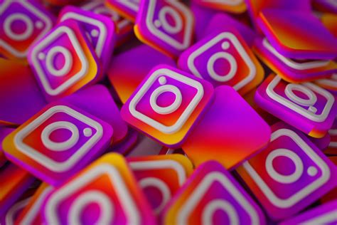 Instagram e Facebook apresentam instabilidade ISTOÉ DINHEIRO