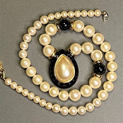 Vintage Napier Jewelry Napier Necklace Faux Pearl Necklace Graduated