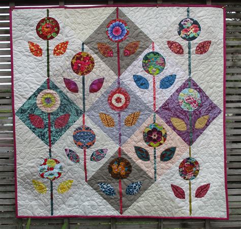 Julielou Finished Folk Flower Quilt