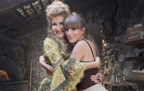 Laura Dern thanks Taylor Swift after 'Bejeweled' video cameo