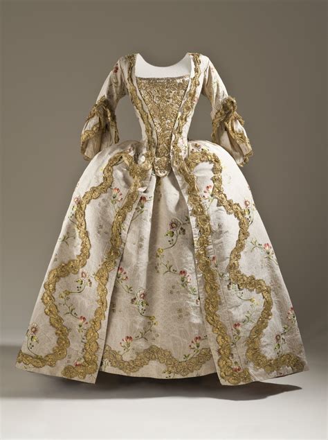 Woman S Dress And Petticoat Robe La Fran Aise Rococo Fashion