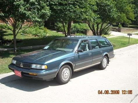 1993 Oldsmobile Cutlass Ciera Overview Cargurus