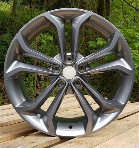 Gunmetal St Style Alloy Wheels X Will Fit Ford Focus Mondeo