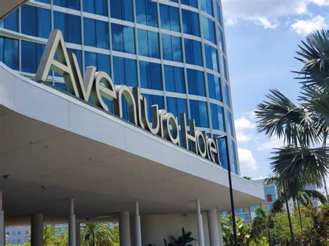 Universal Aventura Resort Review – Kozmo Photos