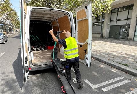 Ab Donnerstag Leihscooter Werden Aus Paris Verbannt Newsorfat