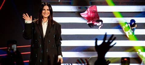 News RadioItalia Laura Pausini Lancia Zero Il Nuovo Singolo Per