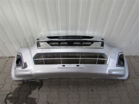 Zderzak przód przedni Isuzu D Max 2 II Lift 17 12753368684