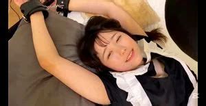 Assista 無修正清楚なメイドちゃんに手錠拘束やりたい放題 Doggy On Top Blowjob Porn SpankBang