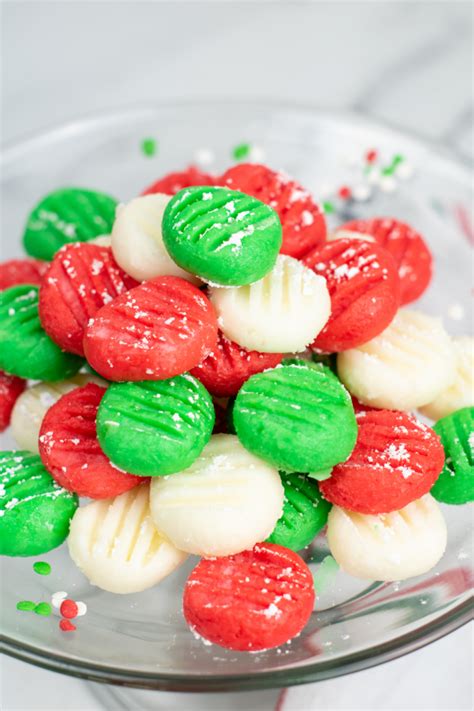 Christmas Mint Candy Recipe - Fun Money Mom