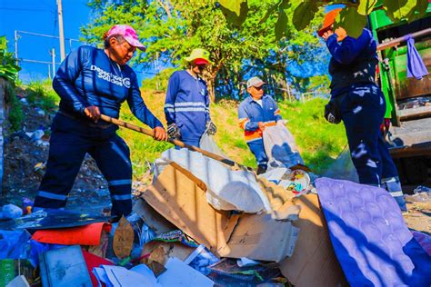 Desechos Sólidos San Salvador on Twitter Nuestras cuadrillas a diario