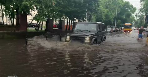 Ulewa W Warszawie Dlaczego Zala O Niekt Re Ulice Wiadomo Ci