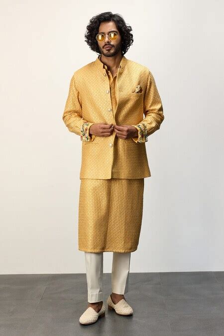 Buy Yellow Chanderi Silk Embroidered Thread Bundi For Men By Arjan