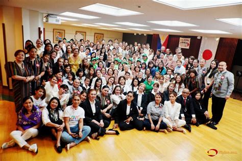 Philippine Festival Tokyo Committee Pictorial With The Ambassador