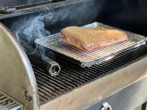 Using A Pellet Tube For Smoking Meat Learn To Smoke Meat With Jeff