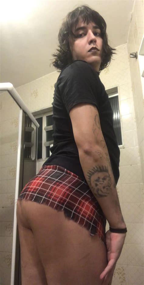 Shemale Big Ass Brazilian Punk Tgirl Latina Plaid Skirt Pics Xhamster