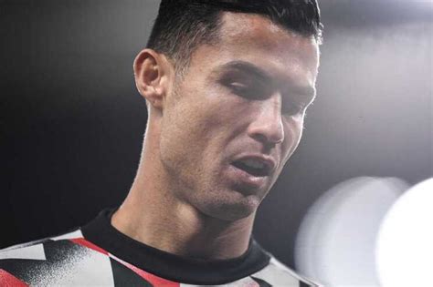 Cristiano Ronaldo já não é do Manchester United Rescisão de contrato