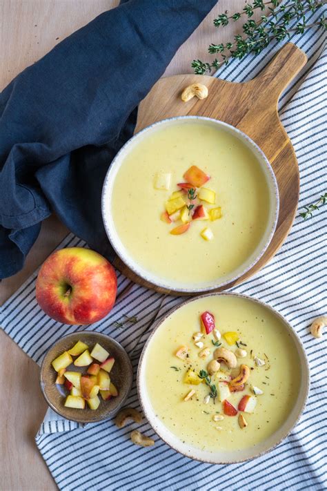 Herrlich Cremige Kartoffel Apfel Suppe Mit Cashew