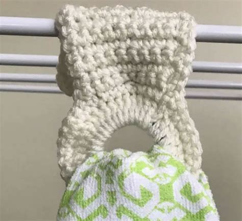 15 Free Crochet Towel Topper Patterns