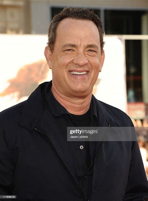 Actor Tom Hanks Attends The Premiere Of Larry Crowne At Graumans News Photo Getty Images