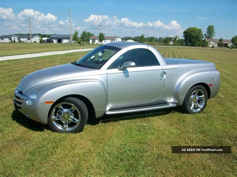 2004 Ssr Convertible Truck - Silver