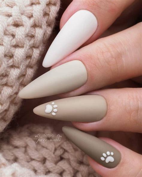 Paznokcie Nude Modny Manicure W Cielistych Odcieniach