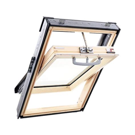 Roto Q4 Motorized Wooden Roof Window