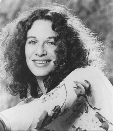 Carole King biography, birth date, birth place and pictures