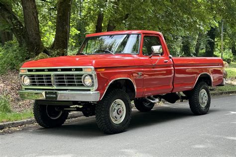 No Reserve 400 Powered 1974 Ford F 250 Custom Highboy 4x4 4 Speed For