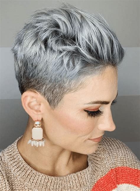 34 Lovely Women Pixie Haircut Ideas Dresscodee White Pixie Haircut