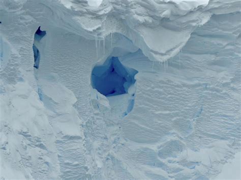 Scientists Explore Thwaites Antarcticas ‘doomsday Glacier Nepalnews