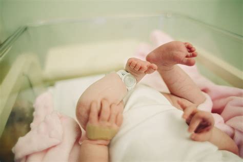 Neonatal Hypoglycemia Symptoms Causes And Diagnosis