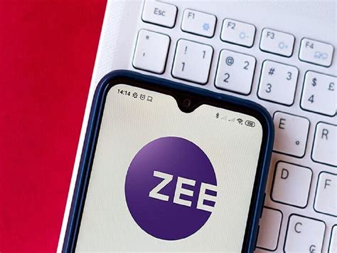 Supreme Court Agrees To Hear Bankruptcy Plea Against Zee Founder Company News Business Standard