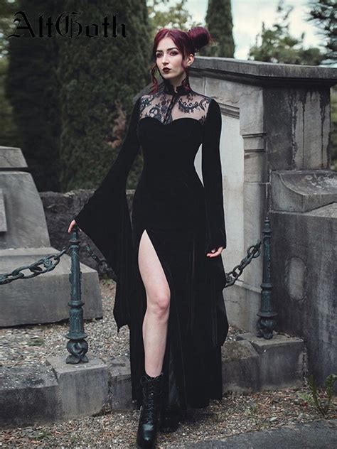 Altgoth Halloween Gothic Velvet Dress Women Vintage Lace Patchwork Flare Sleeve Long Dress