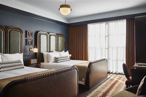 Luxurious Accommodations in Lexington, KY - The Manchester Hotel