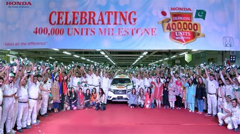 Honda Atlas Cars Celebrates Unit Production Milestone Carspiritpk