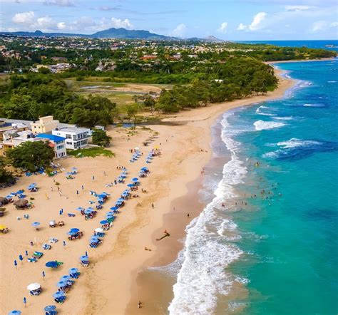 Esperan Gran Concurrencia De Vacacionistas A Distintas Playas De Puerto