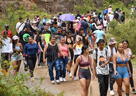 Así va el ascenso de los caleños al Cerro de las Tres Cruces