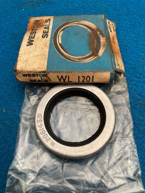 Ford Front Hub Oil Seal Ford Anglia Prefect Cortina Models New Old