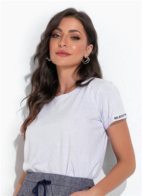 Blusa Branca Bordado Nas Mangas Moda Pop