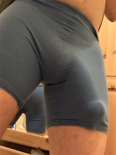 Glucose 20 32 Nude Pics XHamster