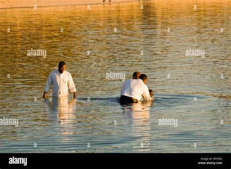 Early Christian Baptism Hi Res Stock Photography And Images Alamy