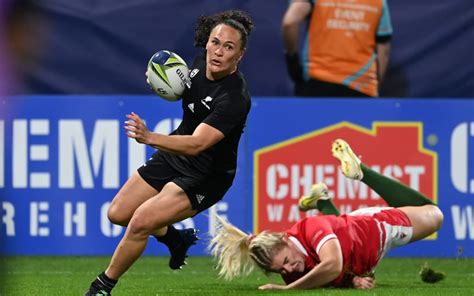 Black Ferns Surge Into Rugby World Cup Semi Finals Rnz News